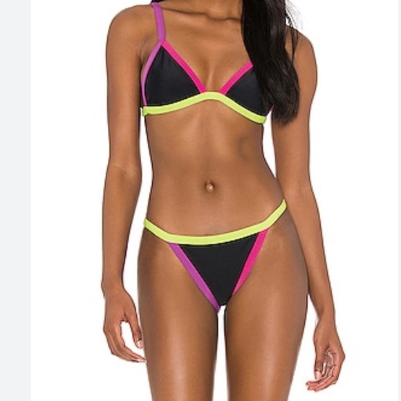 Beach Riot bikini set - Picture 1 of 4